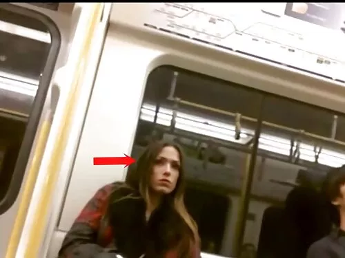 تحصل فيديو سكس مترجم ...
