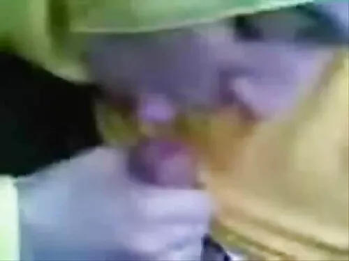 أحلام تفوح منه رائحة ...