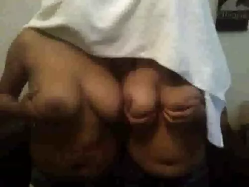 ستوني لين تمارس الجن ...